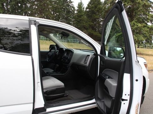 Used 2016 Chevrolet Colorado W/T w/ WT Convenience Package RWD image 14