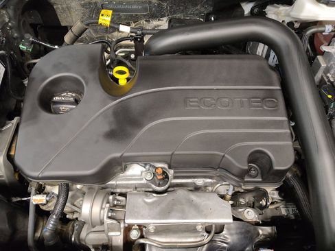 Used 2024 Chevrolet Equinox LT image 30