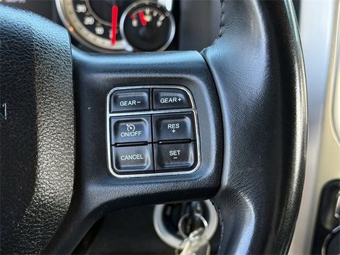 Used 2019 RAM 1500 Lone Star image 13