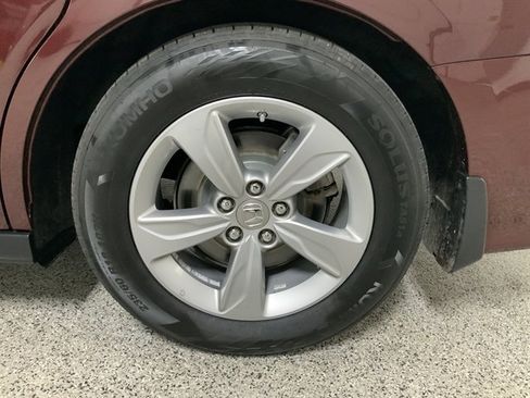 Used 2018 Honda Odyssey EX-L image 10