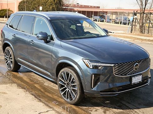 New 2026 Volvo XC90 B6 Ultra w/ Protection Package image 4