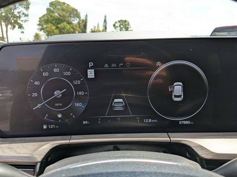 Certified 2024 Kia Telluride SX Prestige X-Line AWD/4WD image 37