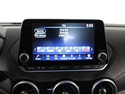 Used 2025 Nissan Sentra SV w/ All-Weather Package FWD image 16