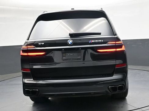 Used 2025 BMW X7 M60i AWD/4WD image 4