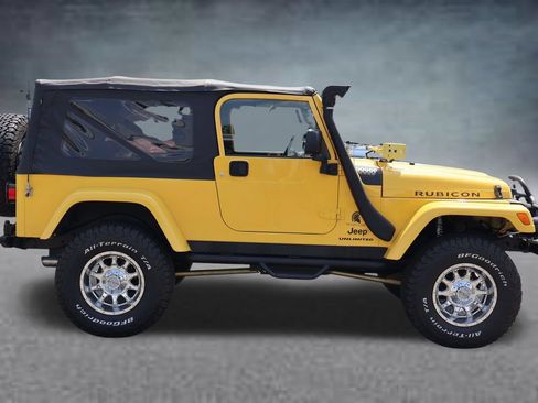 Used 2006 Jeep Wrangler Unlimited Rubicon AWD/4WD image 2