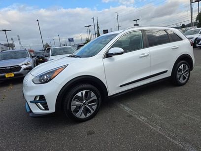 Used 2021 Kia Niro EX w/ Cold Weather Package