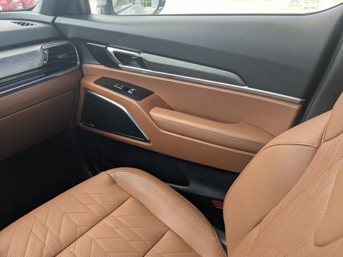 Certified 2025 Kia Telluride SX X-Line image 37