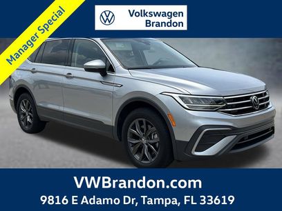 Certified 2023 Volkswagen Tiguan SE w/ Panoramic Sunroof Package