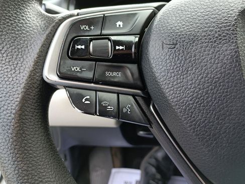 Used 2019 Honda Accord LX image 24