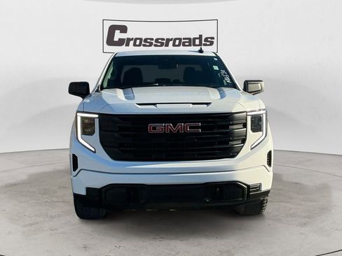 Used 2025 GMC Sierra 1500 Pro w/ Graphite Edition image 8