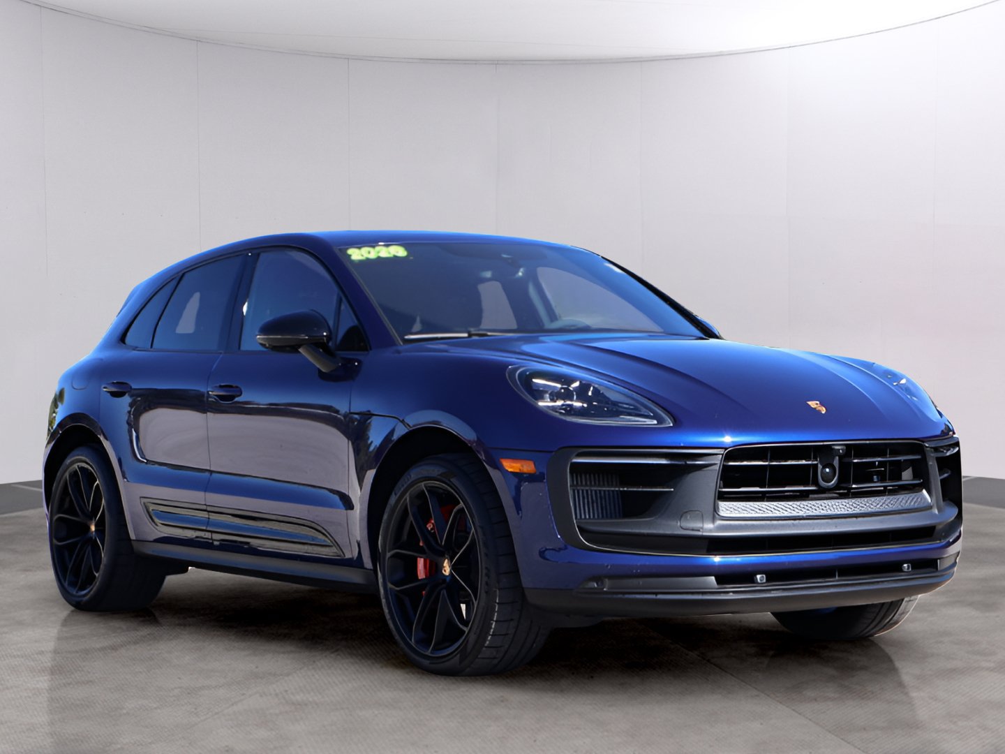Certified 2026 Porsche Macan GTS AWD/4WD image 11