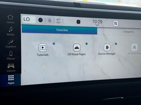 Certified 2024 Jeep Gladiator Willys image 28