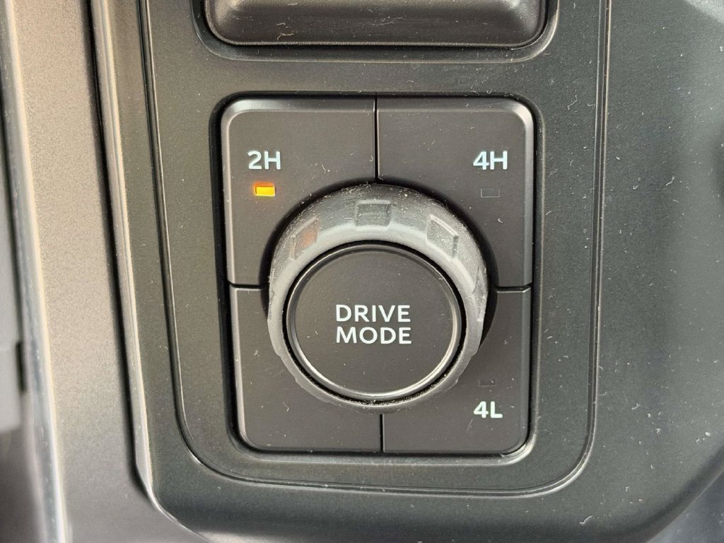 Used 2025 Ford F150 XLT w/ Equipment Group 301A Standard AWD/4WD image 21