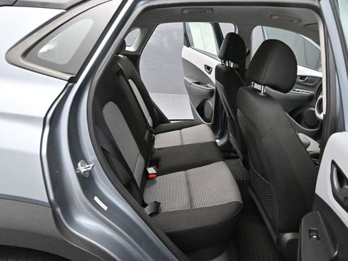 Used 2019 Hyundai Kona SE FWD image 28