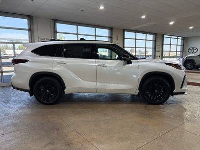 New 2026 Toyota Highlander XSE