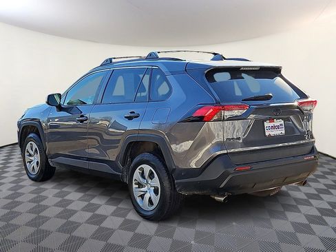 Used 2021 Toyota RAV4 LE image 4