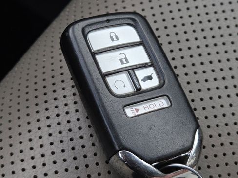 Used 2017 Honda Ridgeline RTL-E image 31