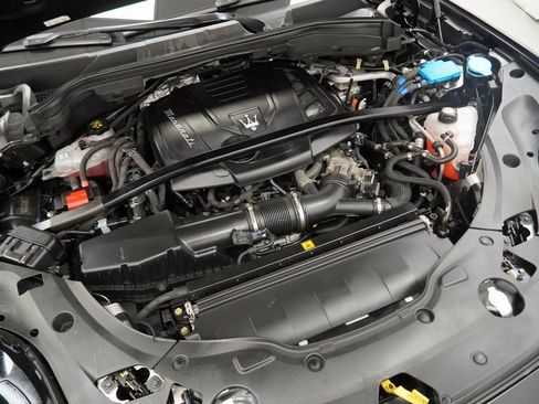 Used 2023 Maserati Grecale Modena image 50