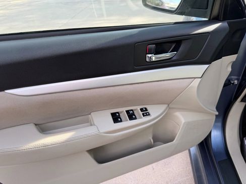 Used 2013 Subaru Legacy 2.5i Premium w/ All-Weather Pkg image 29