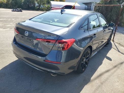 Used 2023 Honda Civic Sport image 4