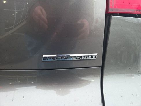 Used 2011 Honda CR-V SE image 10