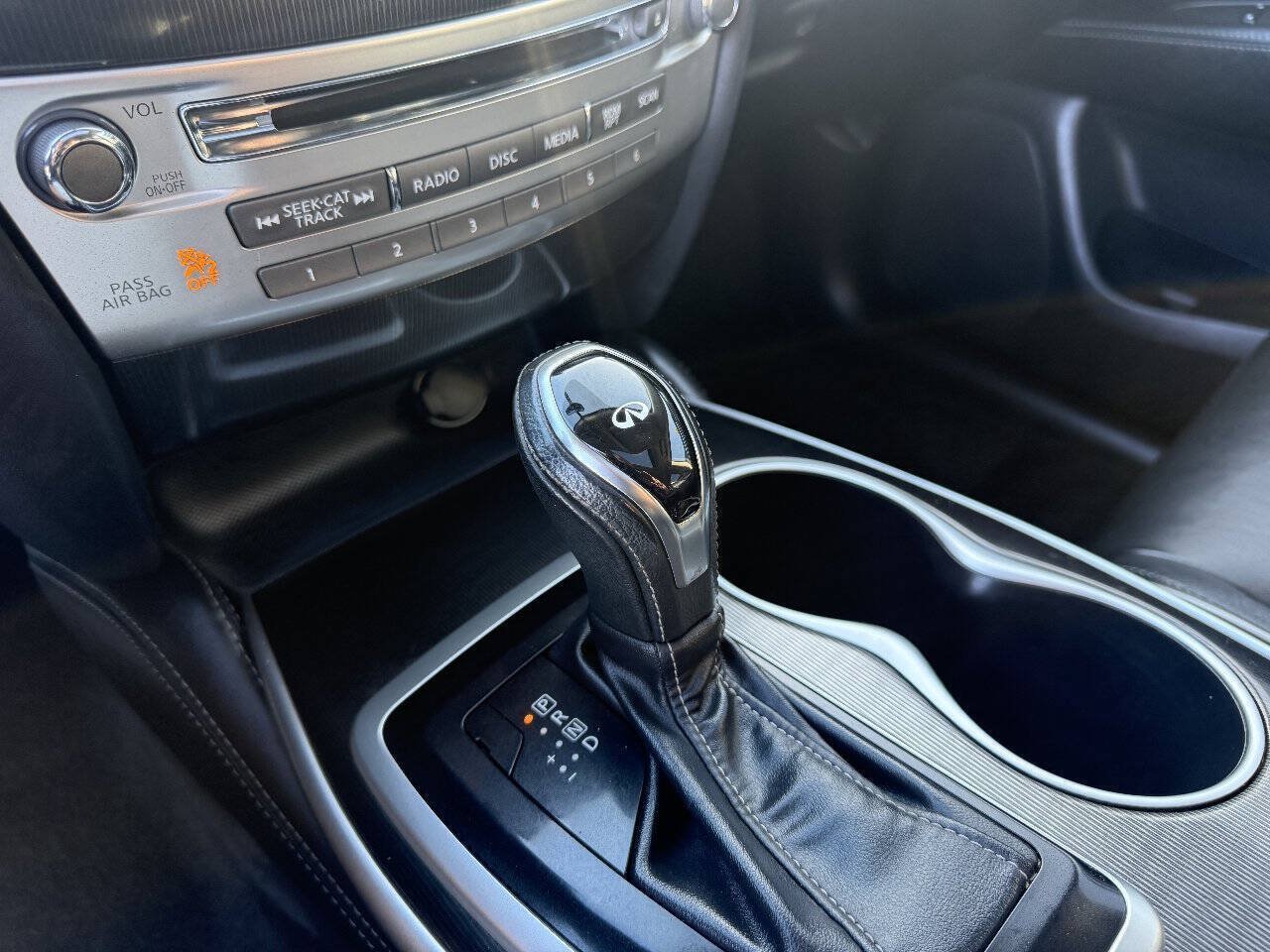 Used 2018 INFINITI QX60 FWD image 27