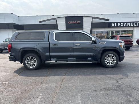 Used 2021 GMC Sierra 1500 Denali AWD/4WD image 2