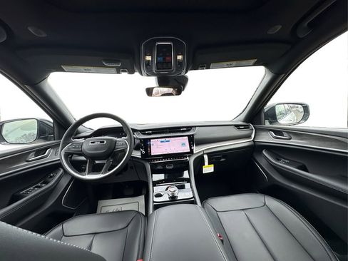 New 2026 Jeep Grand Cherokee Limited image 23