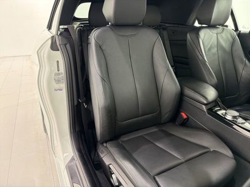 Used 2018 BMW 230i xDrive Convertible image 20
