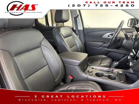 Used 2020 Chevrolet Traverse LT w/ LT Premium Package image 15
