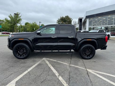 Certified 2023 GMC Canyon Denali w/ Denali Black Edition AWD/4WD image 2