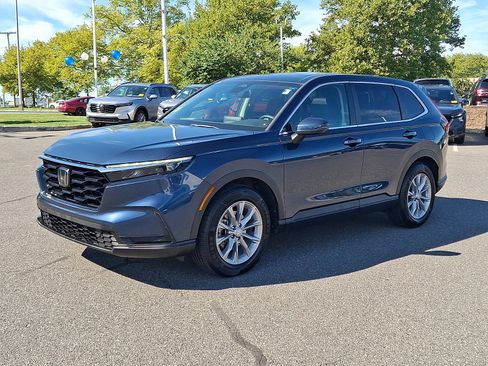 Used 2023 Honda CR-V EX-L image 3