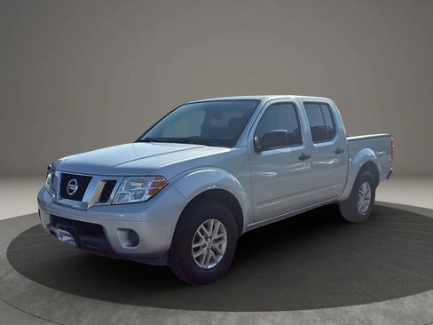 Used 2019 Nissan Frontier SV image 19