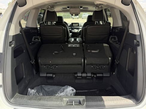 Used 2023 Honda Odyssey Elite image 30
