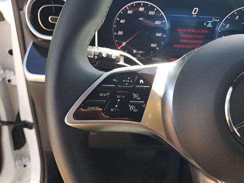 Certified 2025 Mercedes-Benz GLC 300 300 image 25