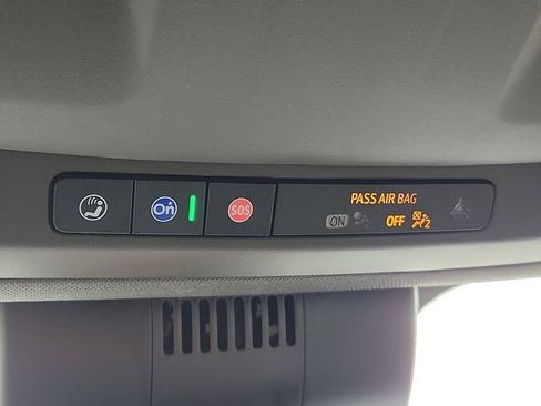 Used 2024 Chevrolet Tahoe LS RWD image 21