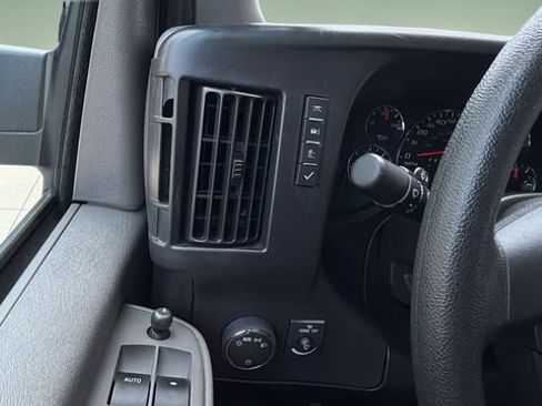Used 2025 GMC Savana 2500 w/ Driver Convenience Package RWD image 24