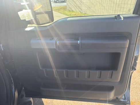 Used 2015 Ford F350 Lariat w/ Lariat Ultimate Package image 29