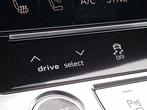 New 2026 Audi Q7 3.0T Premium Plus image 21