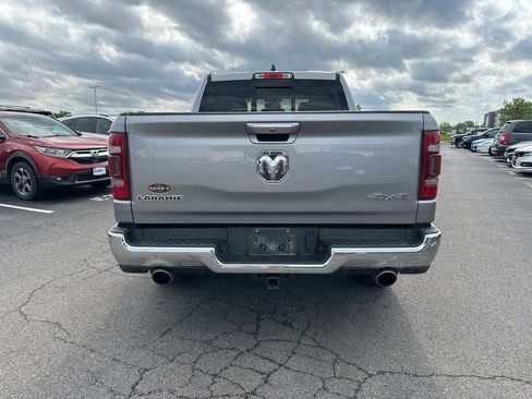 Used 2019 RAM 1500 Laramie AWD/4WD image 9