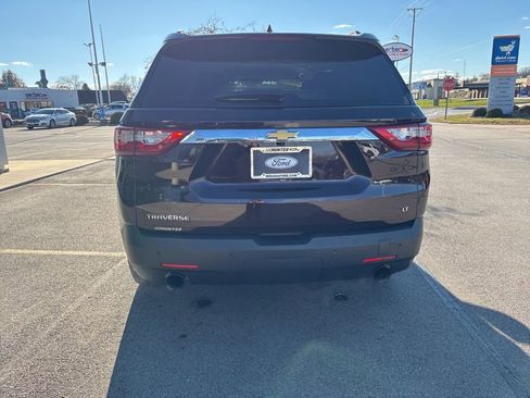Used 2020 Chevrolet Traverse LT image 35
