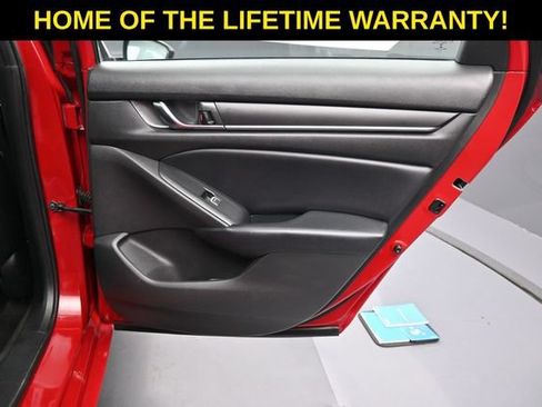 Used 2018 Honda Accord Sport image 37