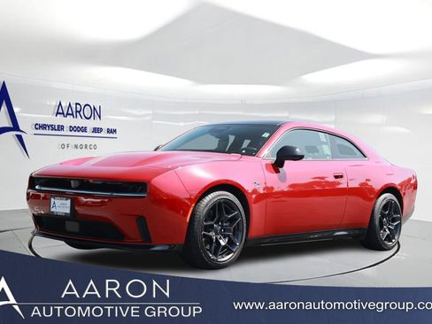 Used 2024 Dodge Charger Daytona R/T w/ Plus Group AWD/4WD image 1