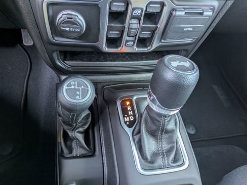 New 2025 Jeep Wrangler Sport S image 23