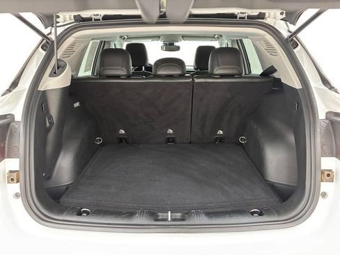 Used 2022 Jeep Compass Limited w/ Elite Group image 17