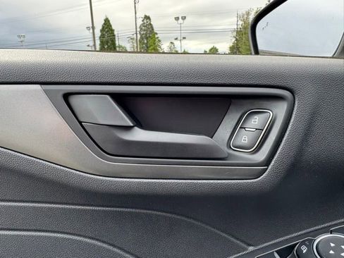 Used 2025 Ford Escape Active AWD/4WD image 42