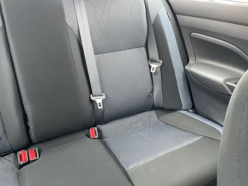 Used 2025 Nissan Versa SV image 36