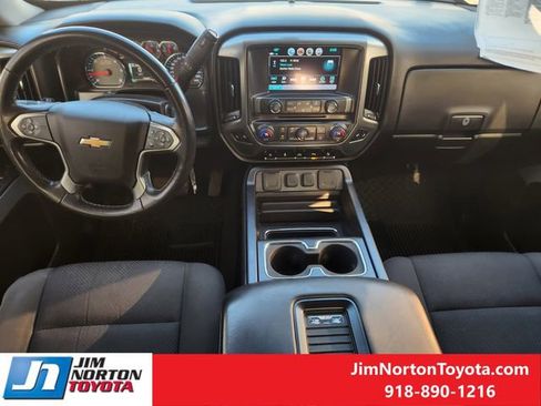 Used 2018 Chevrolet Silverado 1500 LT w/ All Star Edition image 27