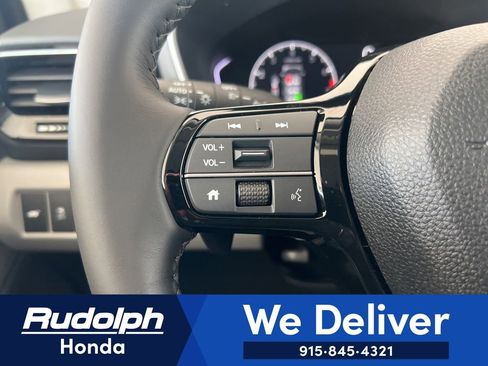 New 2025 Honda Pilot Touring image 33