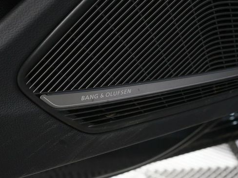 Used 2023 Audi A4 2.0T Premium Plus w/ Premium Plus Package image 7